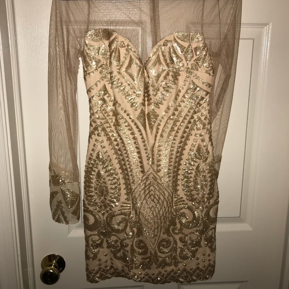 Gold short sequin dress!